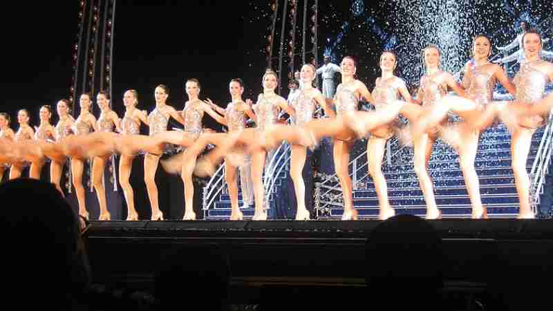 The Rockettes - Rockettes 2239923477 139ea 932b 2, tags: 100 - CC BY-SA